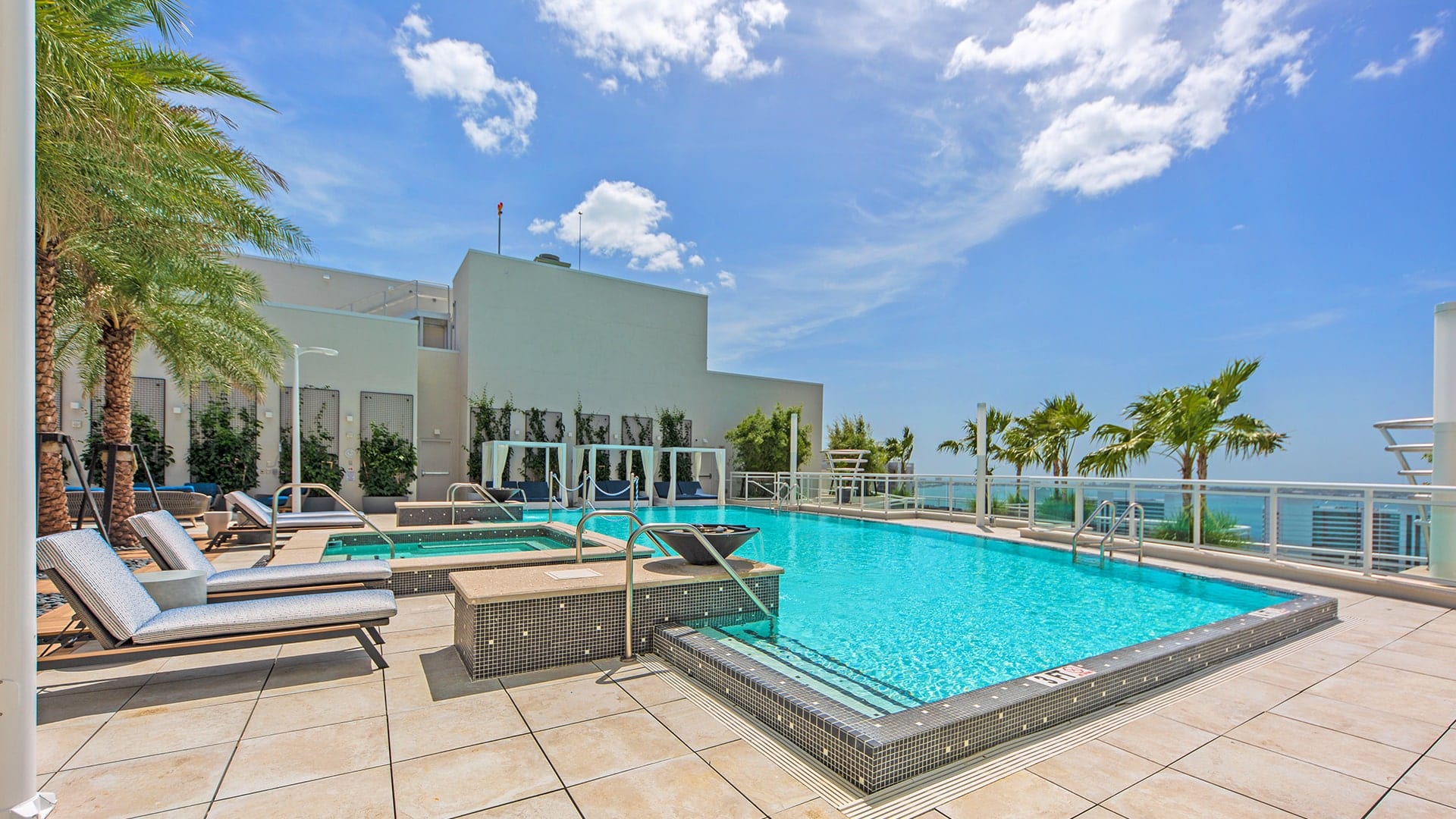 blvd sarasota rooftop pool